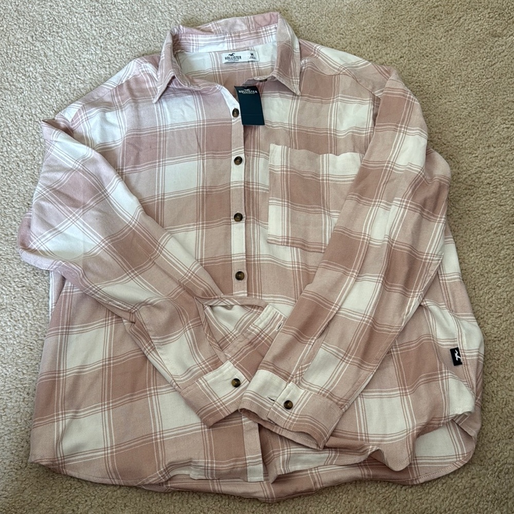 Hollister Pink and White Plaid Button-Up Shirt size M NWT